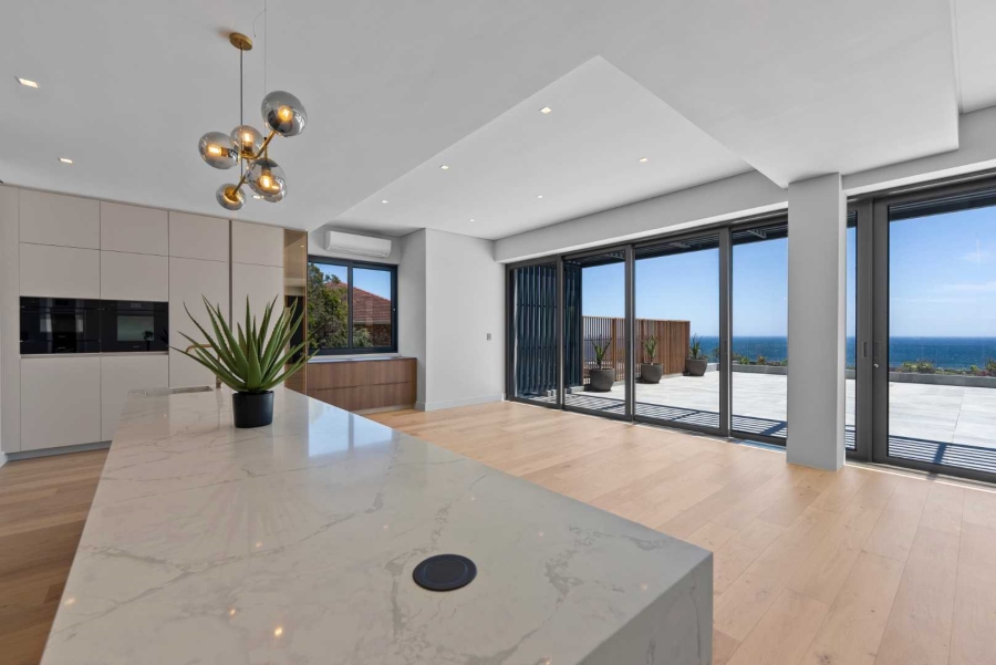 5 Bedroom Property for Sale in Camps Bay Western Cape